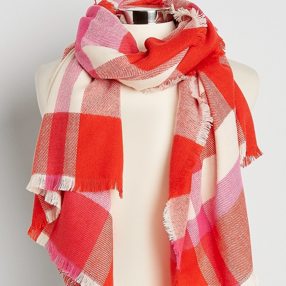 NWT Red Oblong Scarf - Picture 2 of 2